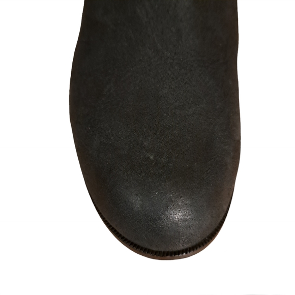 UGG Darcie Riding Boot - Picture 4 of 14